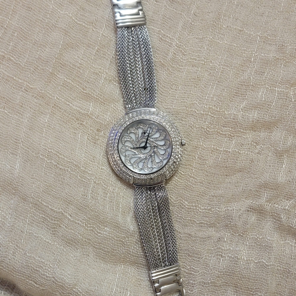 Adee Kaye Silver Women's Watch with Mesh Band Needs Battery
